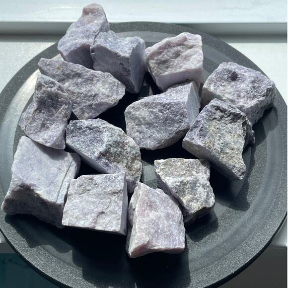 Rough / Raw Purple Lepidolite Crystal Rock for Tumbling - Picture 3 of 7